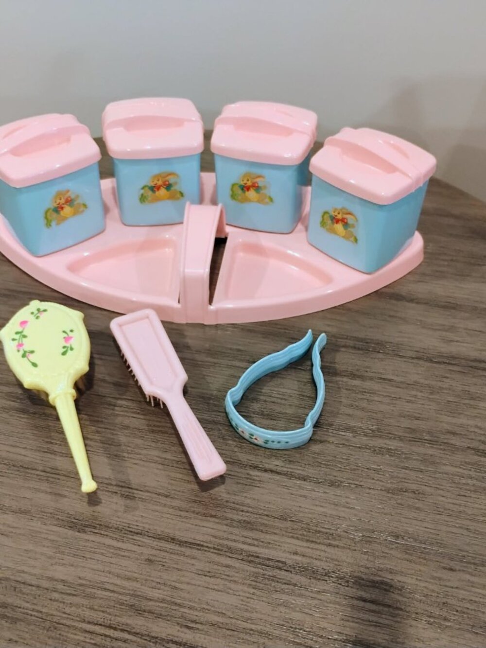 Vtg 70s Pink & Blue Doll Vanity Caddy - 12pc Set - Rare Bunny Sticker Motif - Picture 10 of 12